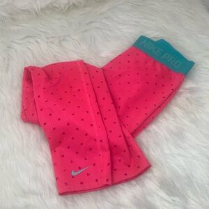 Nike Pro Pink and Teal Green Sz Girls Medium